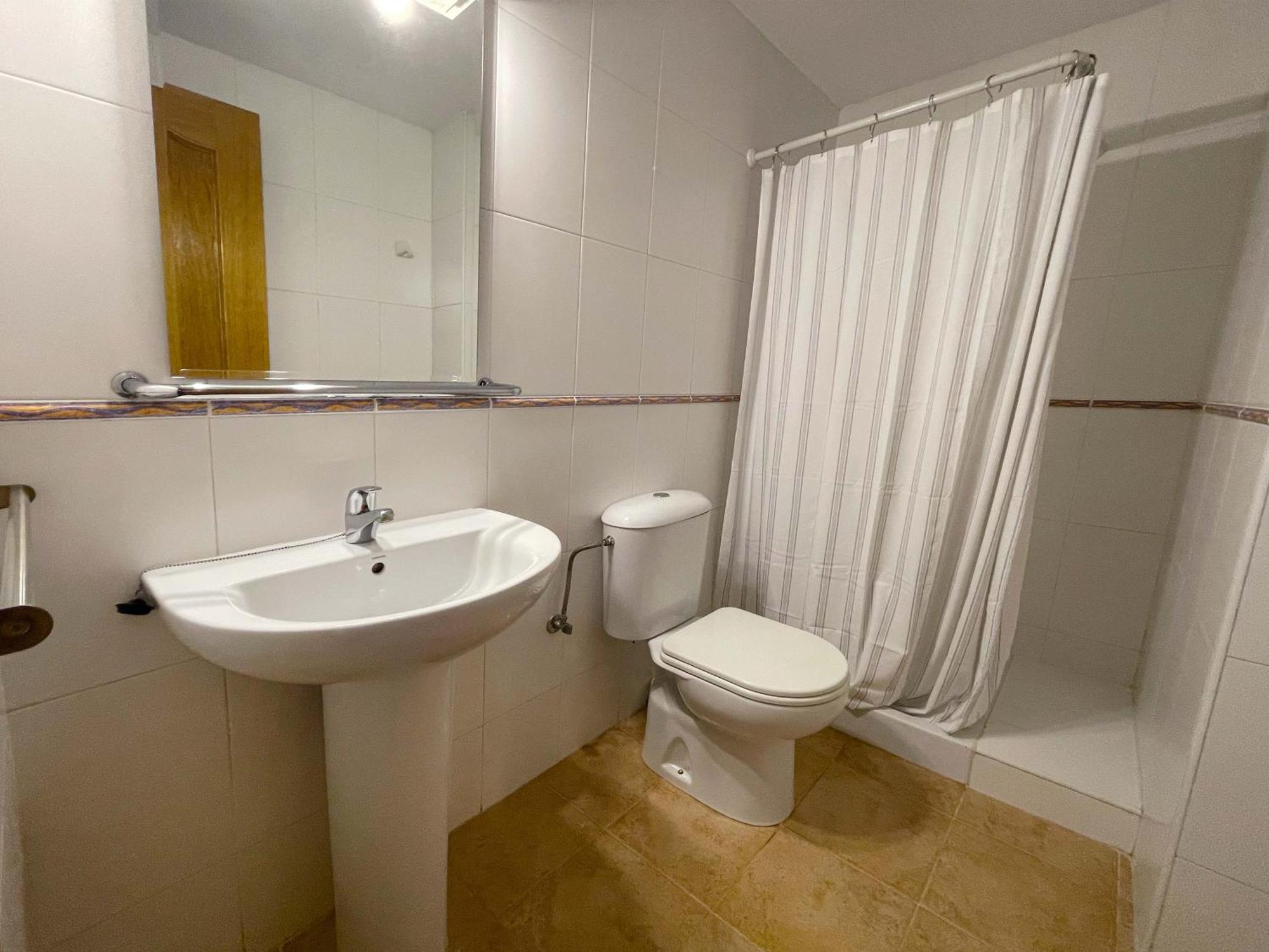Apartamentos El Pilar Suites 3000 Saragosse Extérieur photo