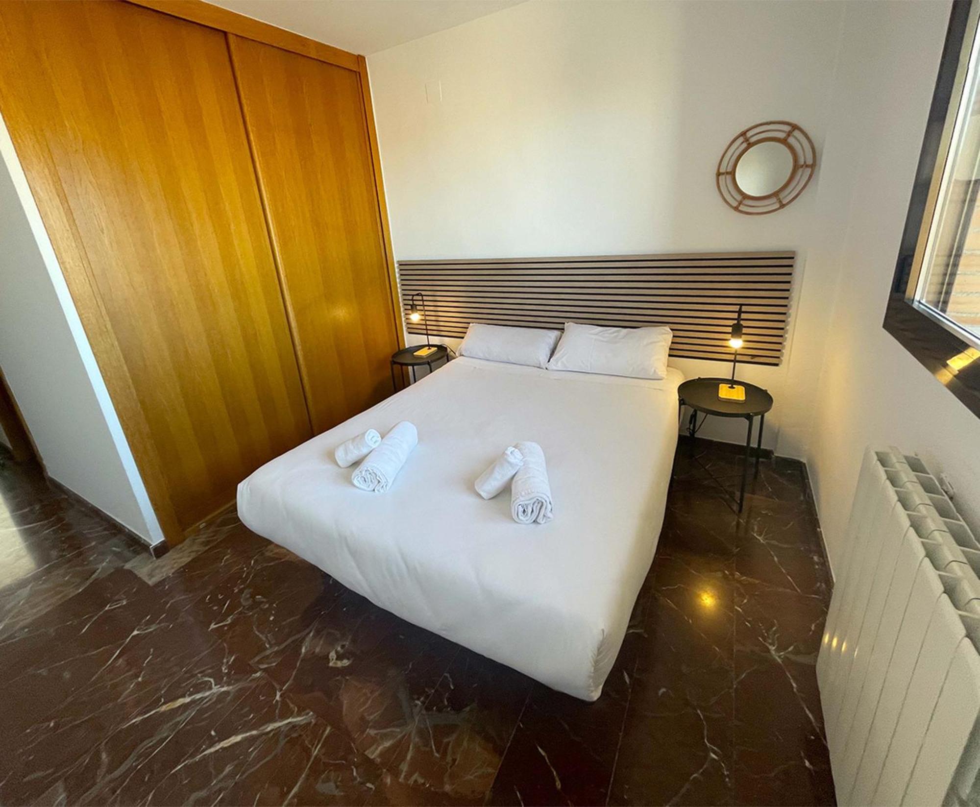 Apartamentos El Pilar Suites 3000 Saragosse Extérieur photo
